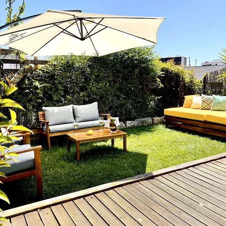 Look At Me - Serviced Lofts &