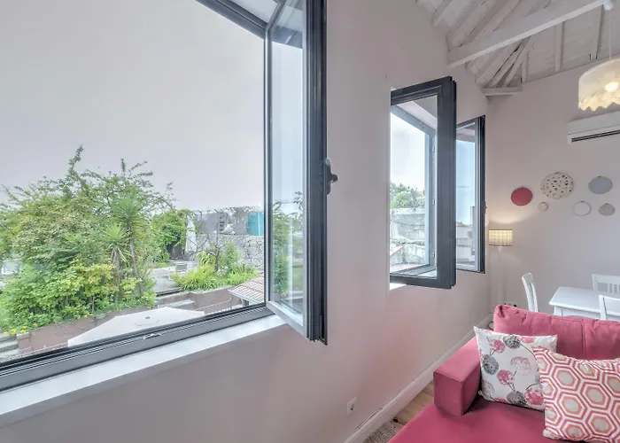 Look At Me - Serviced Lofts &