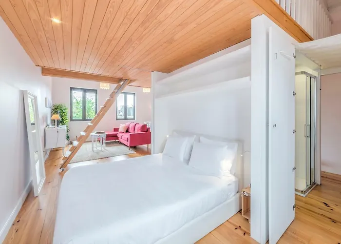 Look At Me - Serviced Lofts & Apartment