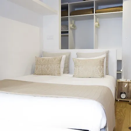 דירה Look At Me - Serviced Lofts & פורטו