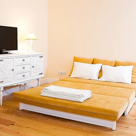 Look At Me - Serviced Lofts &