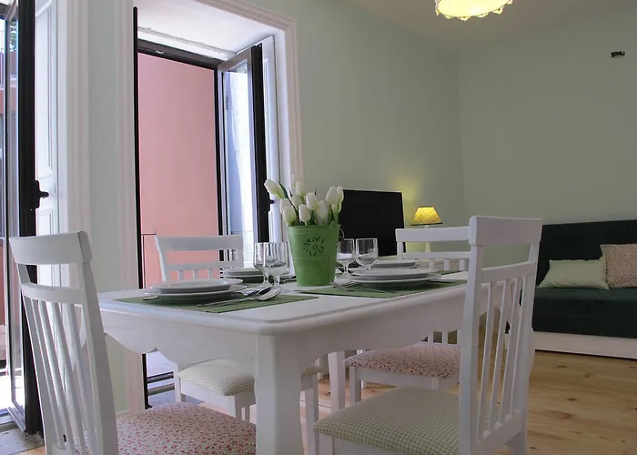 Look At Me - Serviced Lofts & Oporto