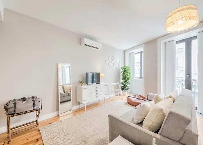 Look At Me - Serviced Lofts & Apartman