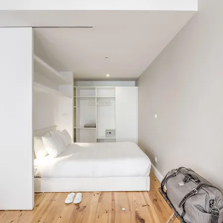 Look At Me - Serviced Lofts & Oporto