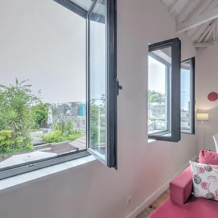 Look At Me - Serviced Lofts &