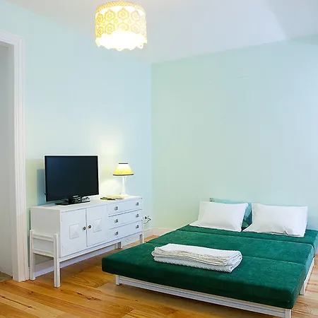 Look At Me - Serviced Lofts &