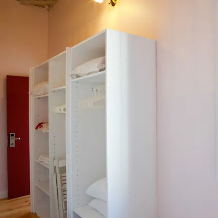 Look At Me - Serviced Lofts &